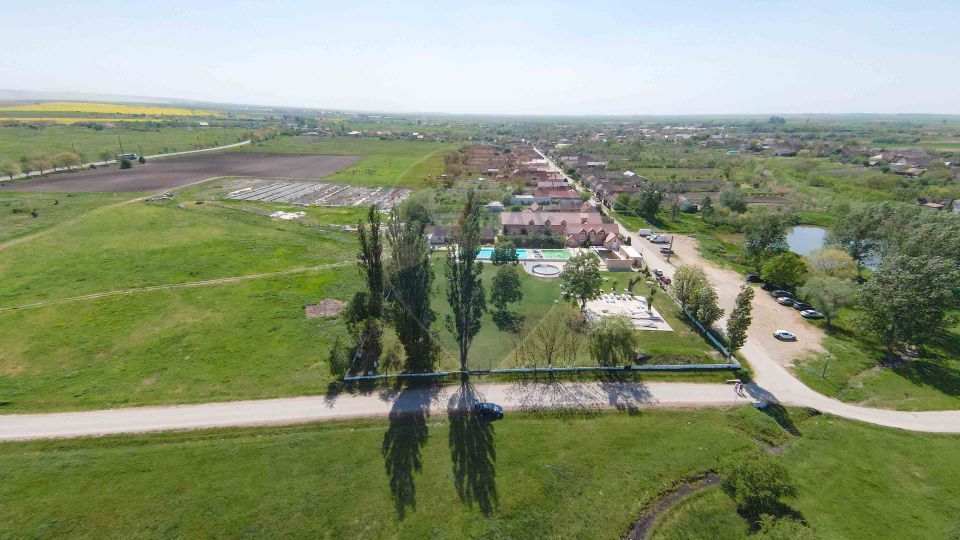 Land 90,800sqm Tamaseu / Strada Furdo Utca