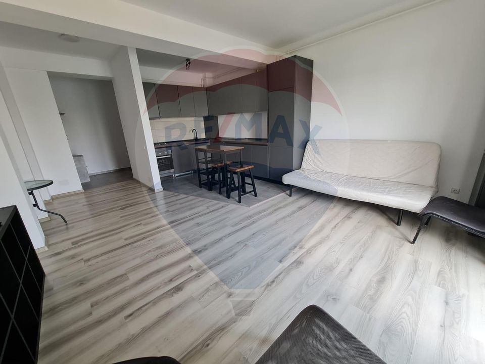 Apartament cu 2 camere de vânzare | Cosmopolis | Balcon | Investitie