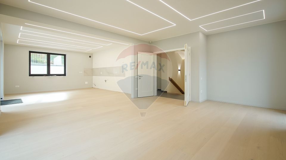 Armonie între tradiție și modernitate – Vilă contemporană în Brasov