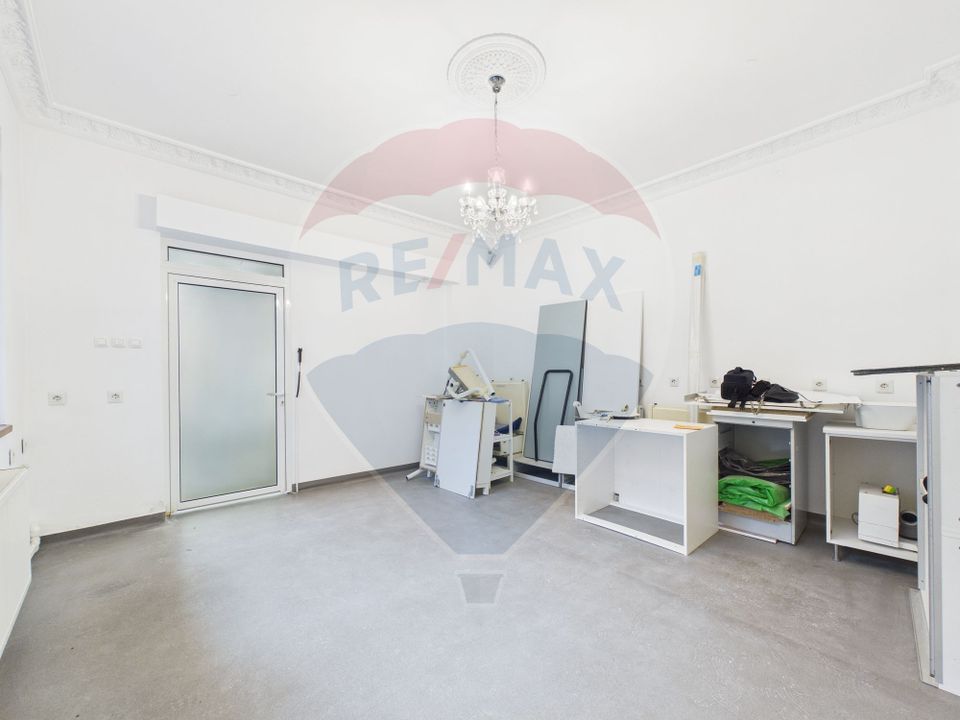 100sq.m Commercial Space for rent, Stirbei Voda area