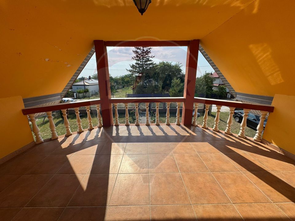 Casă / Vilă cu 6 camere in Bolotești, mobilată și utilată