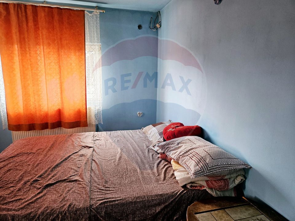 5 room House / Villa for sale