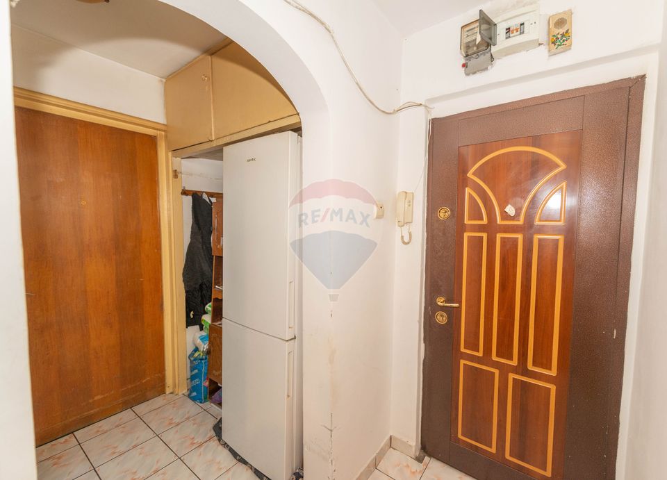 Apartament cu 2 camere de vanzare in zona Titan, 37 mp utili