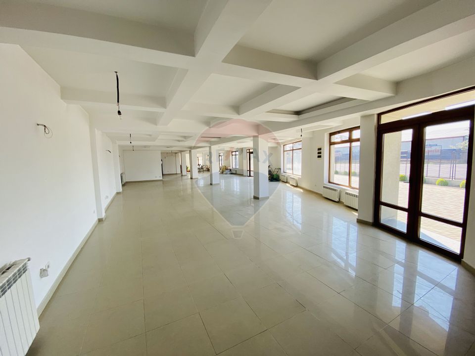 450sq.m Commercial Space for rent