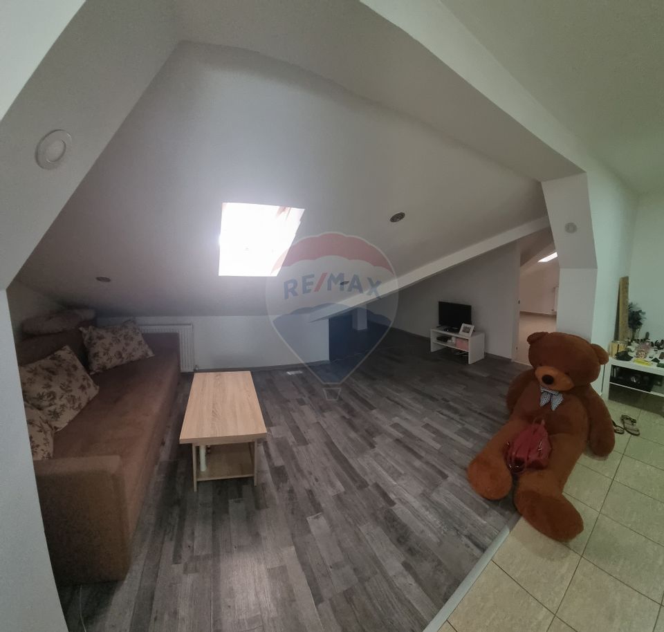 Apartament Studio 2 camere de vânzare - zona Drumul Sarii