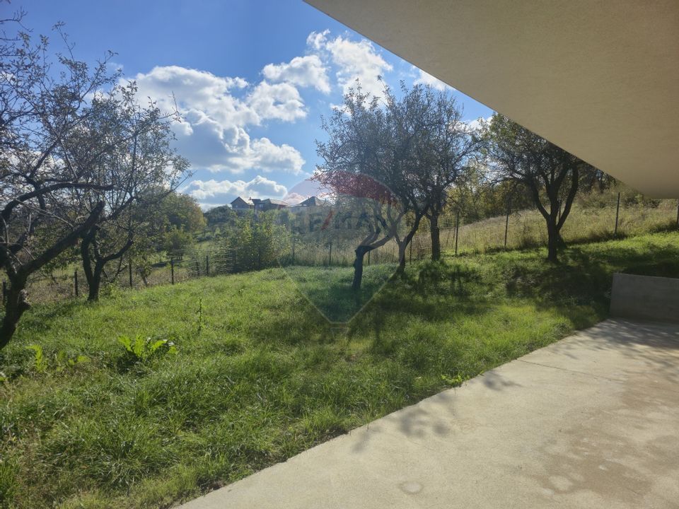 Casa individuala, 5 camere, 60mp terase, teren 750mp,comision 0