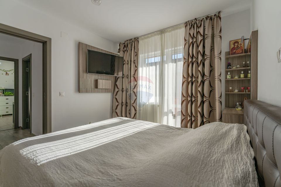 Rezervat - Casa tip duplex cu 3 camere in complex Liziera Brasov