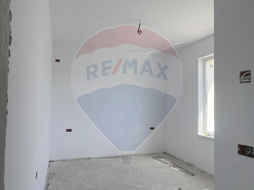 4 room House / Villa for sale, Nord area