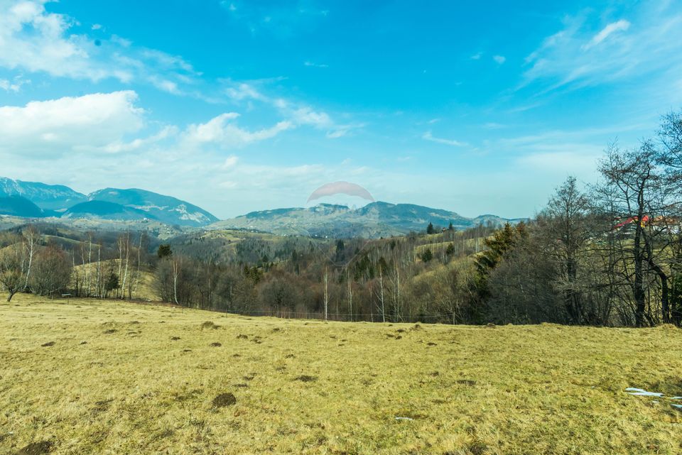 Comision 0%! Teren Moieciu de Jos 1500 mp