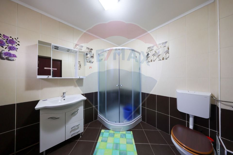 Casă mobiliata si utilata, 2389 mp teren, Sanpetru