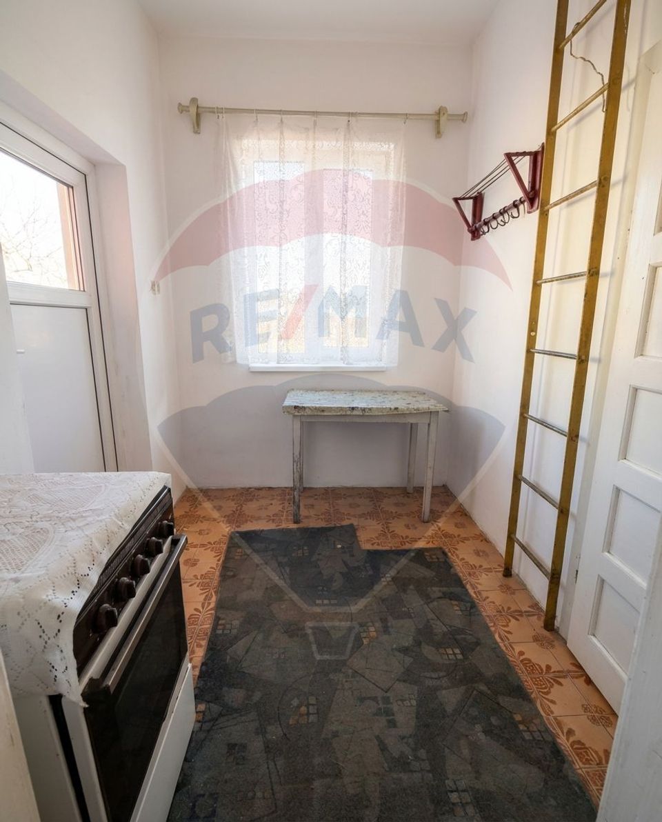 3 room House / Villa for sale, Sud-Est area