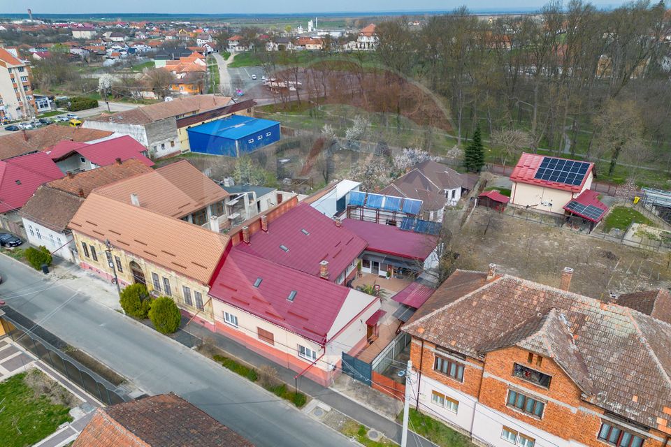 Townhouse | Buzias | 6 Martie | 197mp | 5camere 2bai | Patio | Garaj