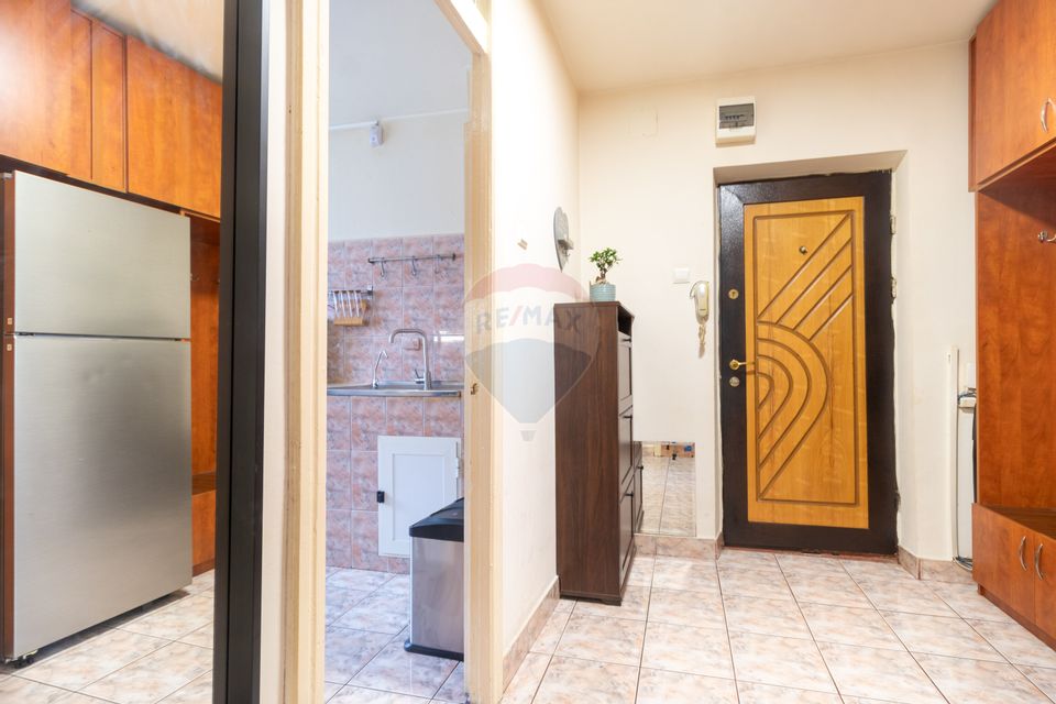 Apartament de vanzare 2 camere Drumul Sarii, 13 Septembrie