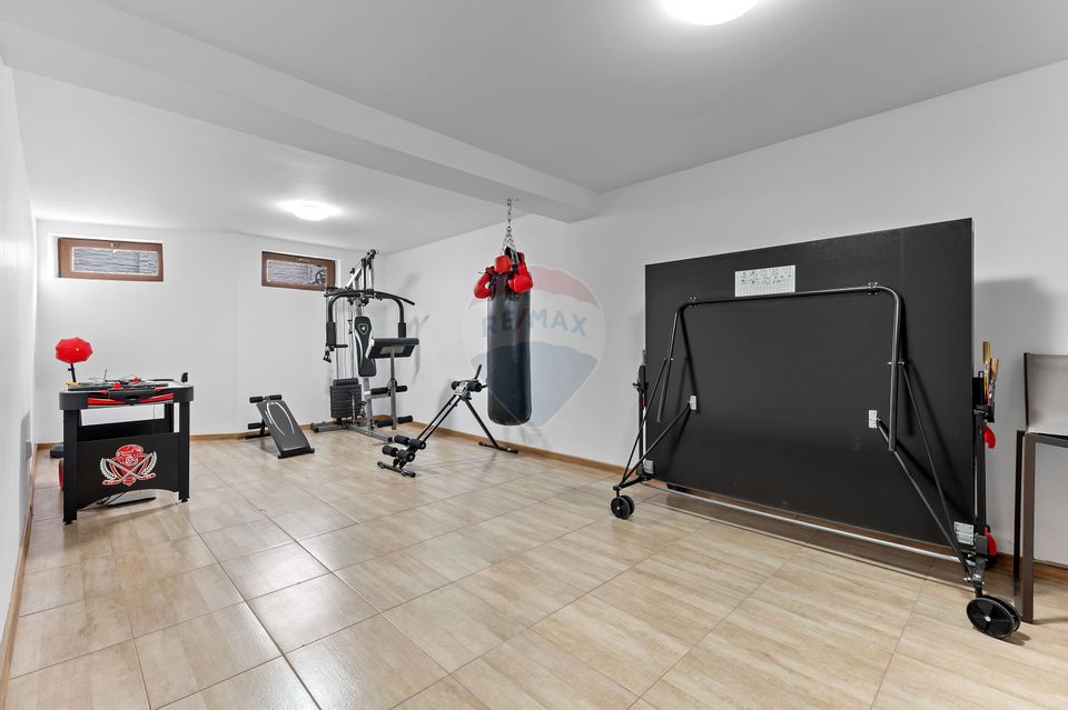 9 room House / Villa for sale, Colentina area