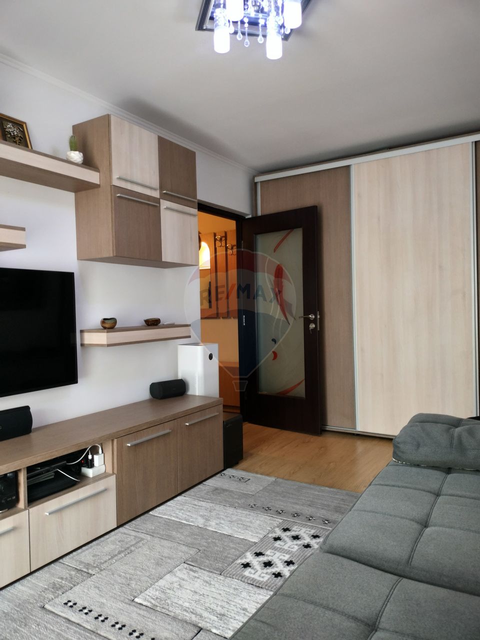 Apartament doua camere de inchiriat
