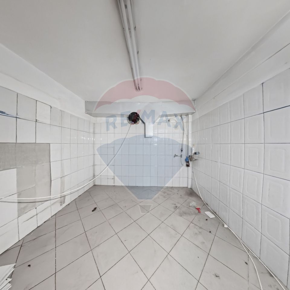 207sq.m Commercial Space for rent, Mioritei area