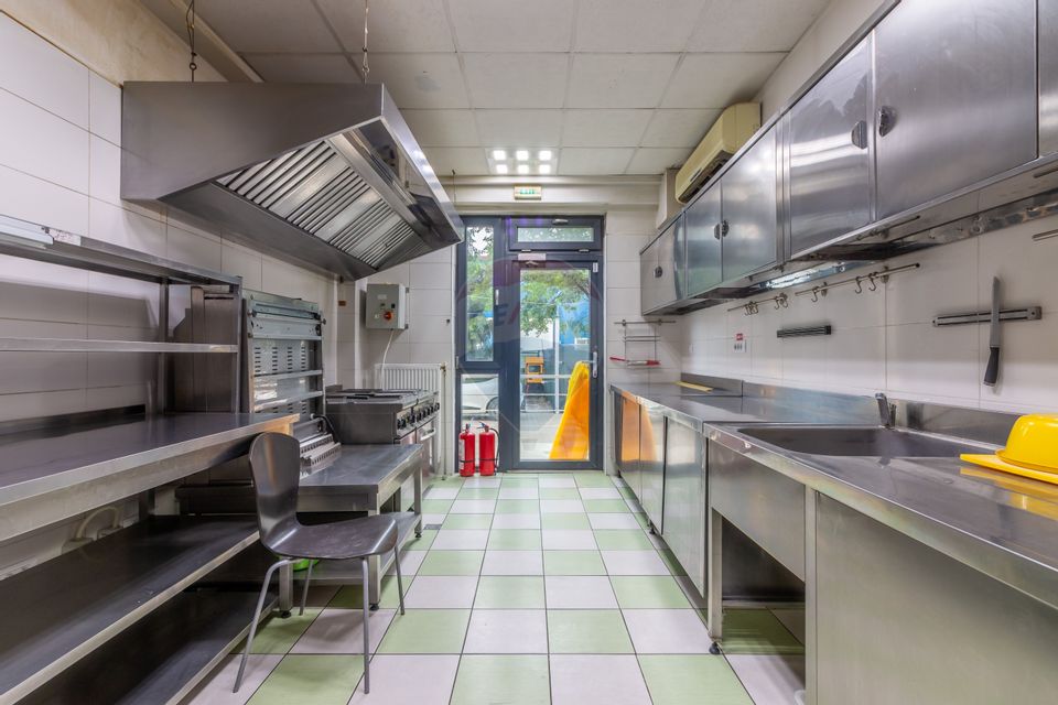 300sq.m Commercial Space for rent, Berceni area