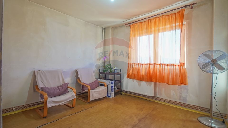 COMISION 0%| APARTAMENT DE VANZARE| 3 CAMERE| DECOMANDAT| PRIVELISTE