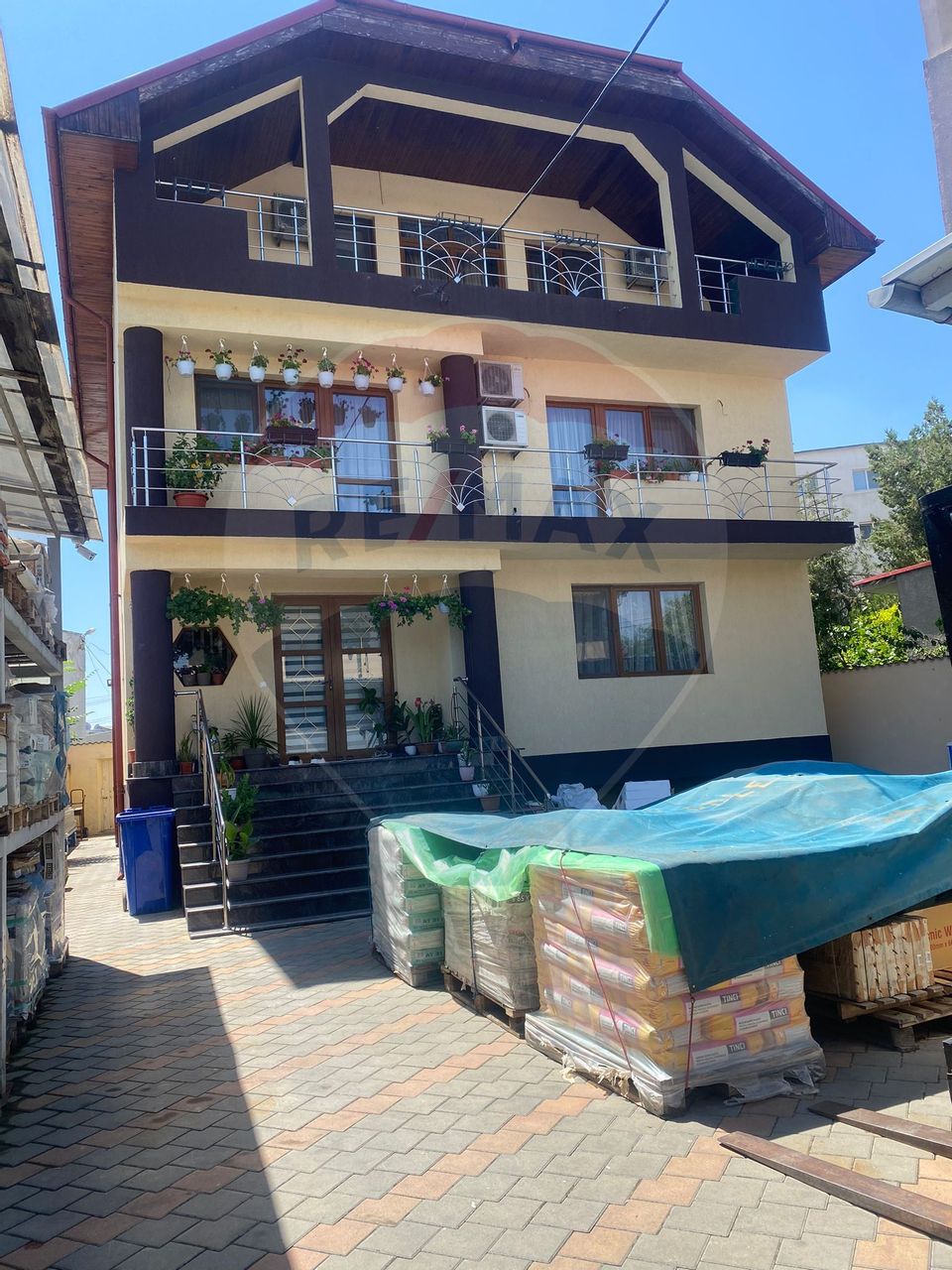 6 room House / Villa for sale, Central area