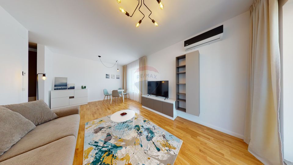 Bright apartment with 2 rooms and parking in Luxuria Domenii Residence