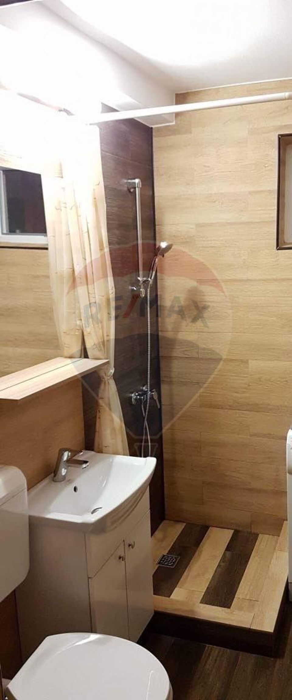 Apartament cu 2 camere de închiriat în zona Militari