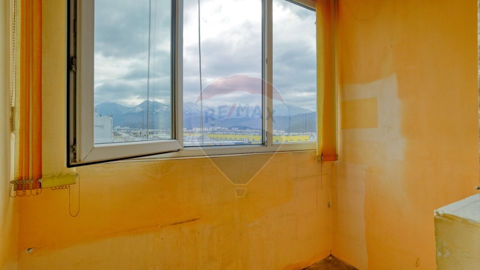 REZERVAT! Garsionera cu priveliste, de vânzare, Strada Soarelui