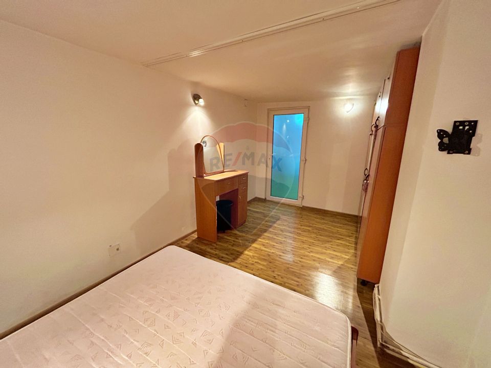 5 room House / Villa for sale, Ultracentral area