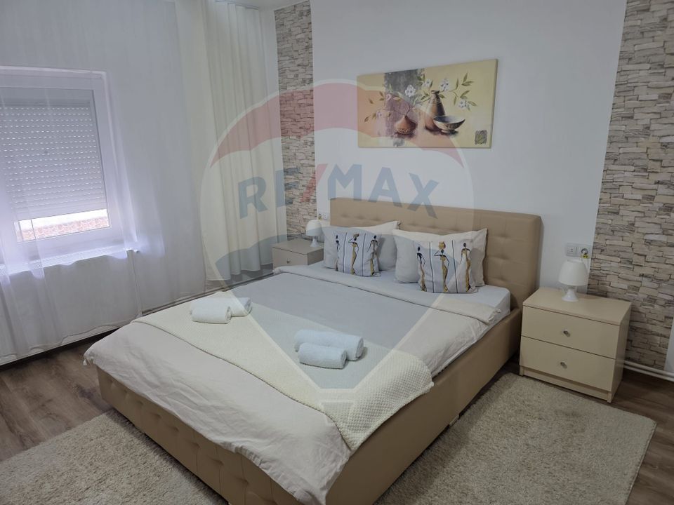 8 room House / Villa for sale