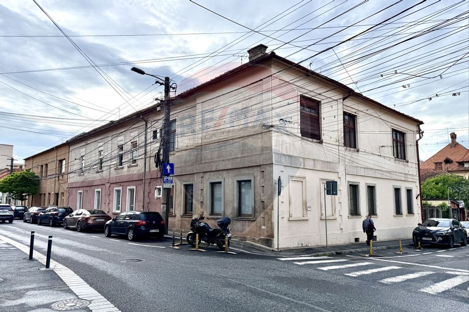 Clădire cu 10 apartamente, zona centrală, Cluj-Napoca