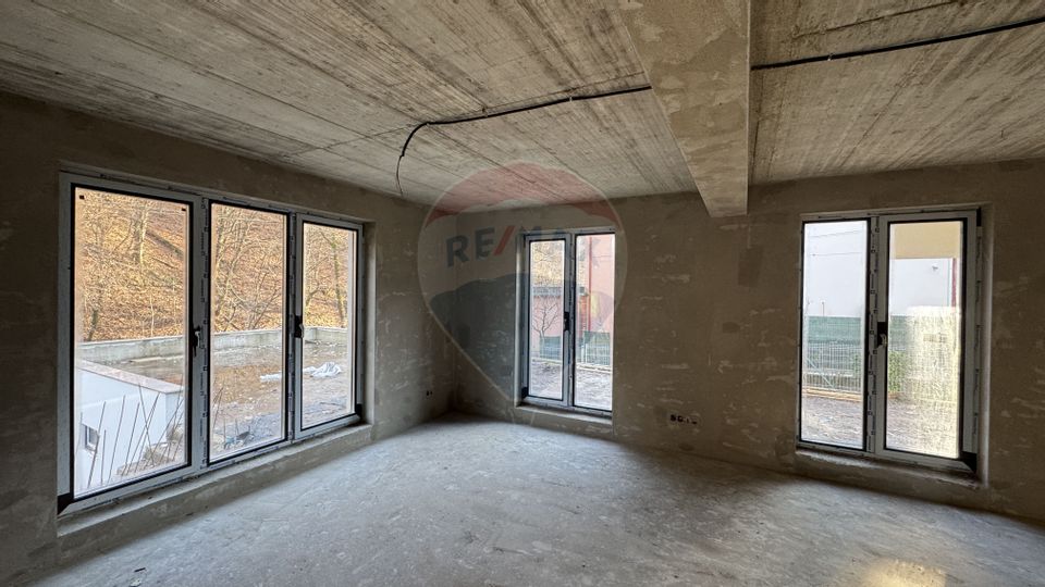 Casă de vânzare în zona Valea Rosie/PARCUL MARE-2025