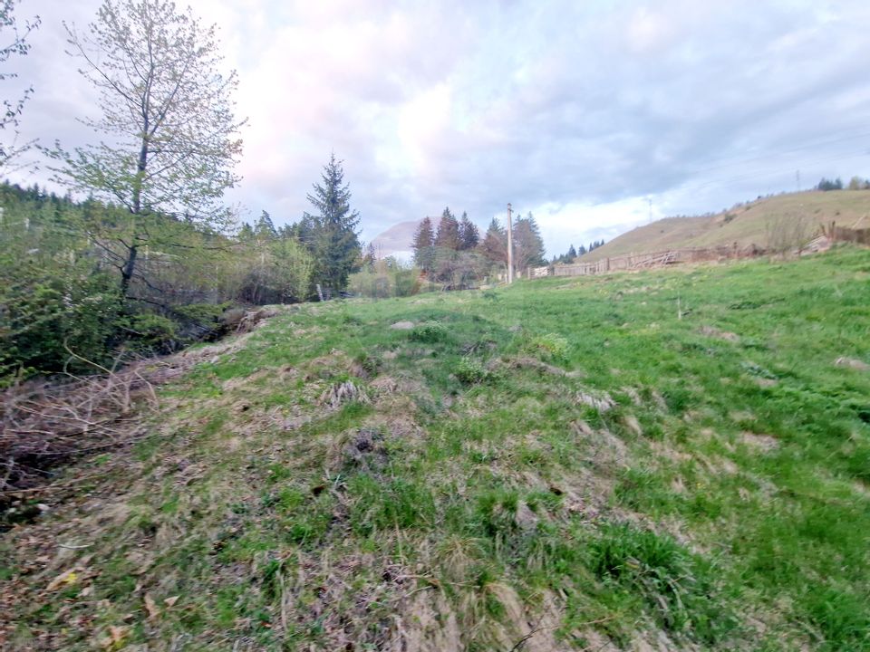 Land 941sqm Hangu / DN ruginesti