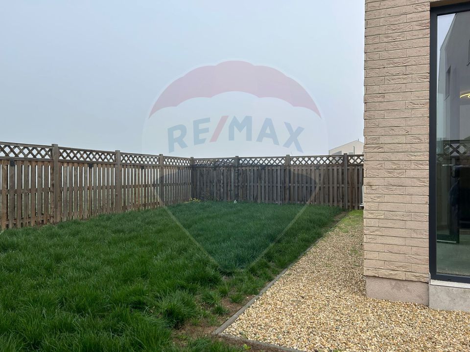 4 room House / Villa for sale