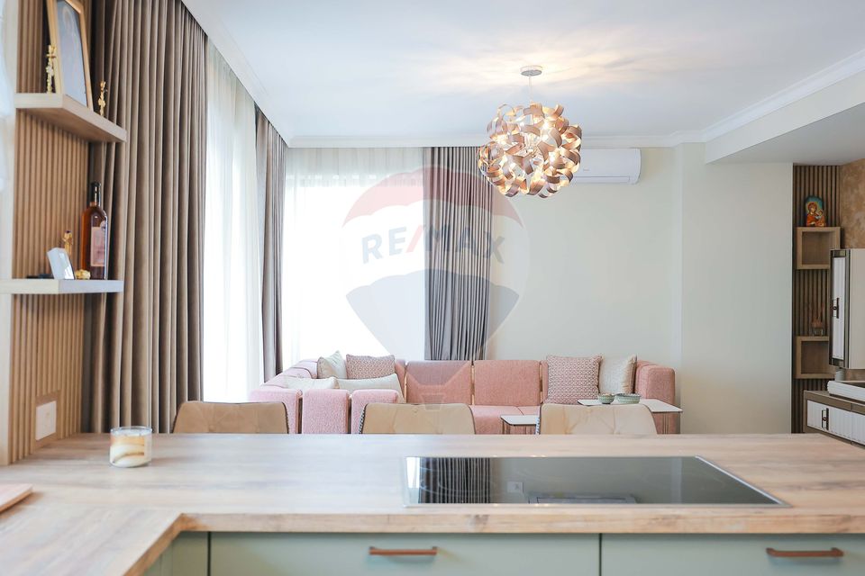 Apartament/Penthouse de Închiriat cu 3 Dormitoare și Terasă, Decebal