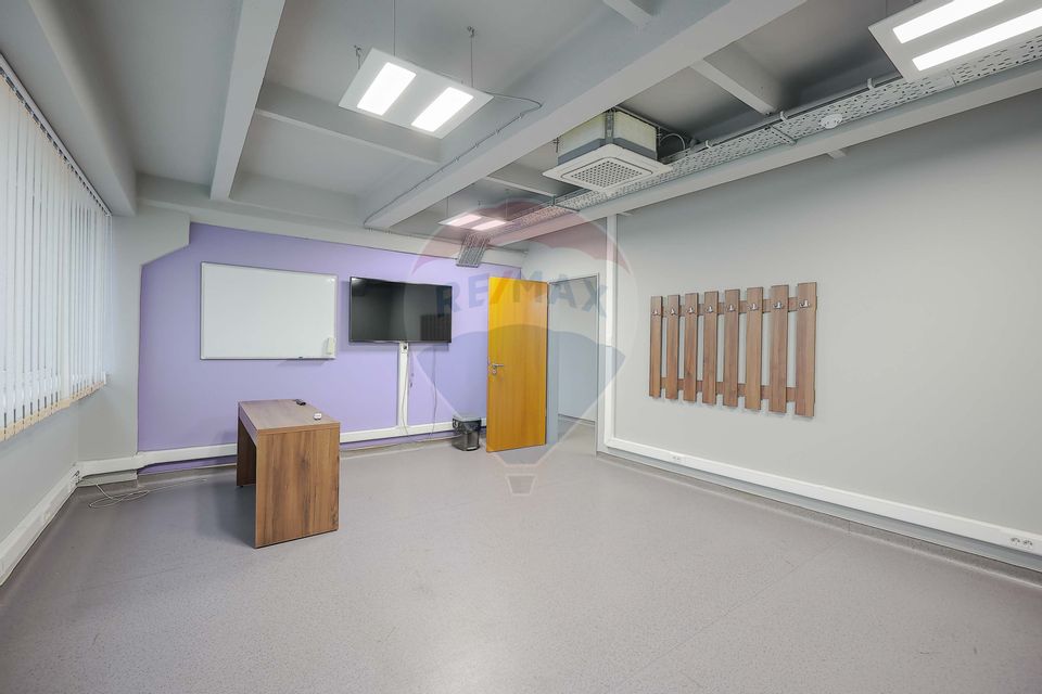 1,336sq.m Office Space for rent, Calea Clujului area
