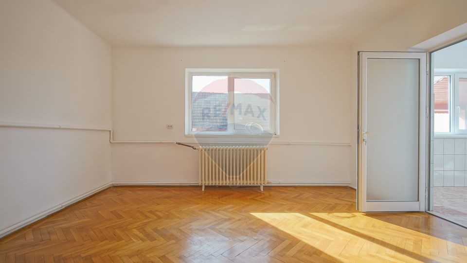 3 room House / Villa for sale