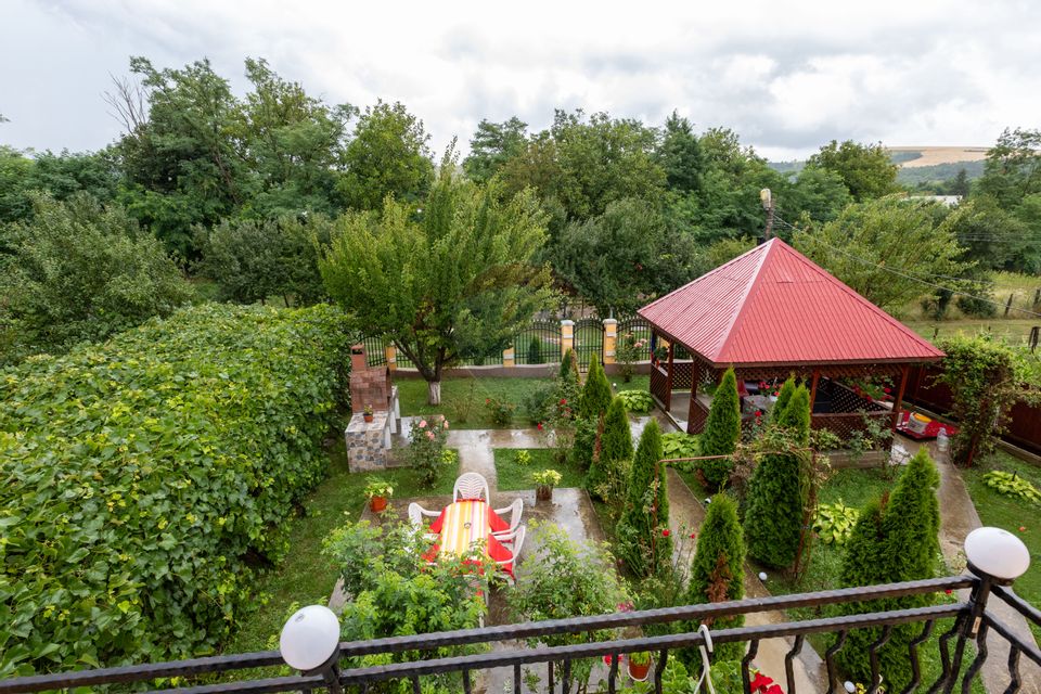 Vila / casa de vanzare in jud. Bacau, Ungureni