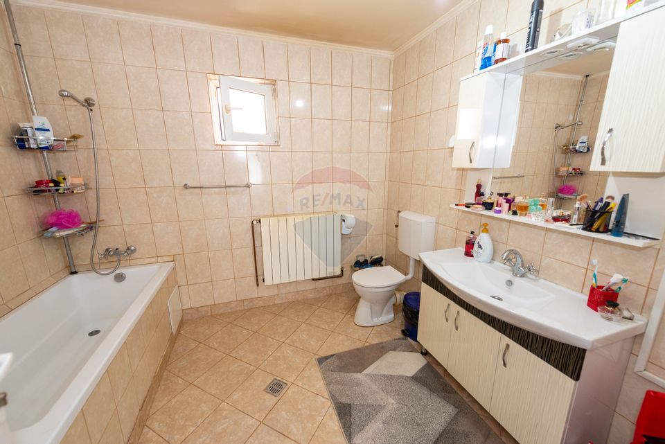 House for sale in Sos Alexandriei Rahova area