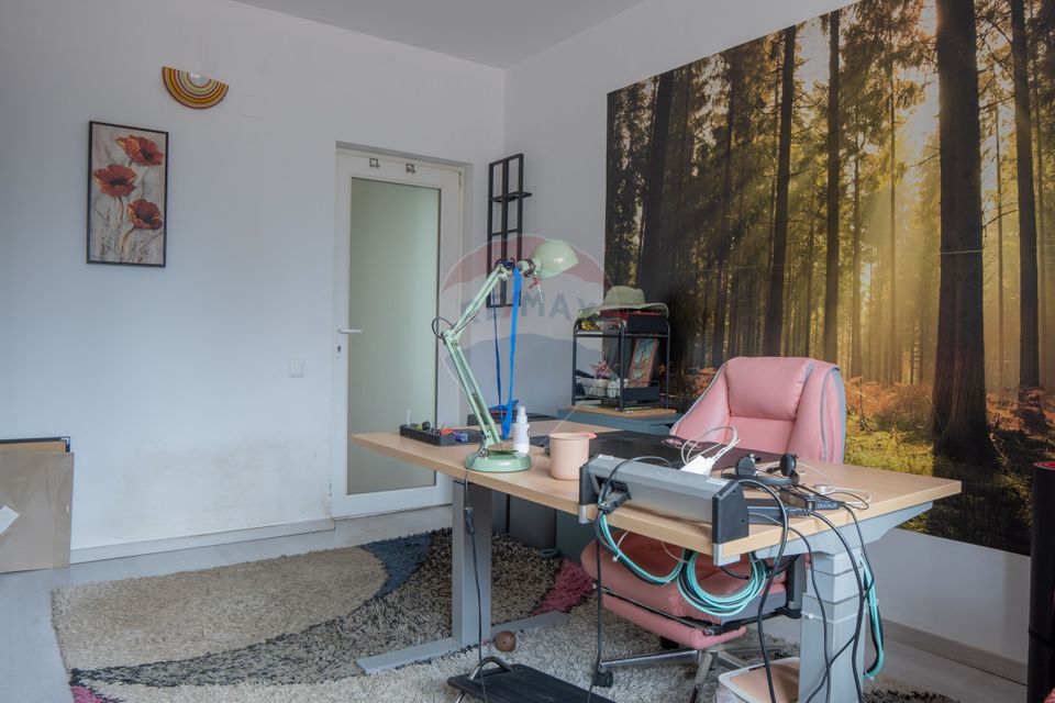 DE VANZARE Reședință Premium cu Piscină și Teren Generos – Chiajna