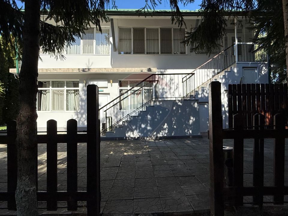 300sq.m Commercial Space for rent, Calea Romanului area