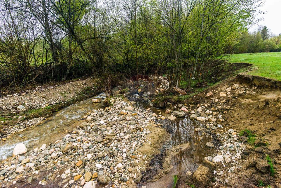 REZERVAT! Teren Rasnov- Valea Glajeriei, 1000 mp sau 2371 mp