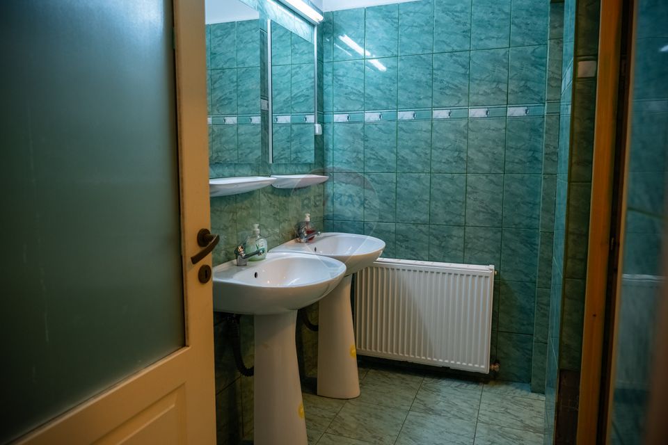 10 room House / Villa for sale