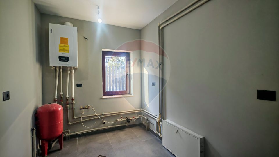 4 bedroom villa for sale I Corbeanca I Blue Lagoon