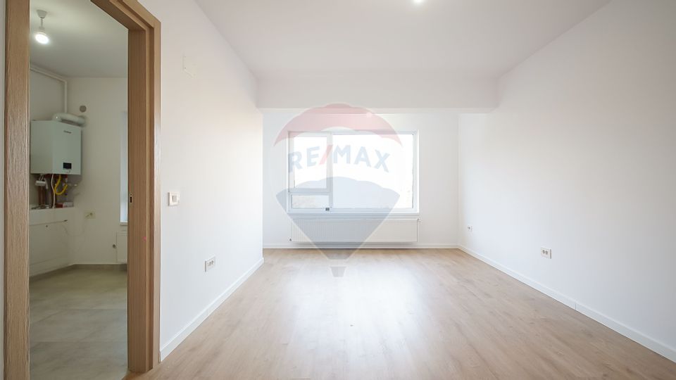 Garsoniera, de vânzare, Calea București