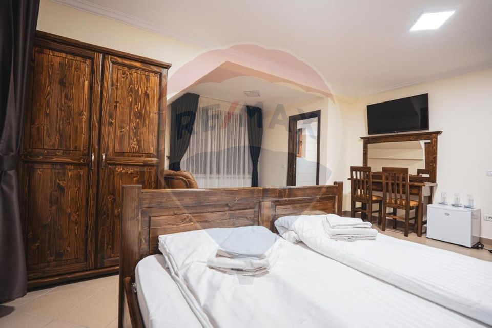 15 room Hotel / Pension for sale