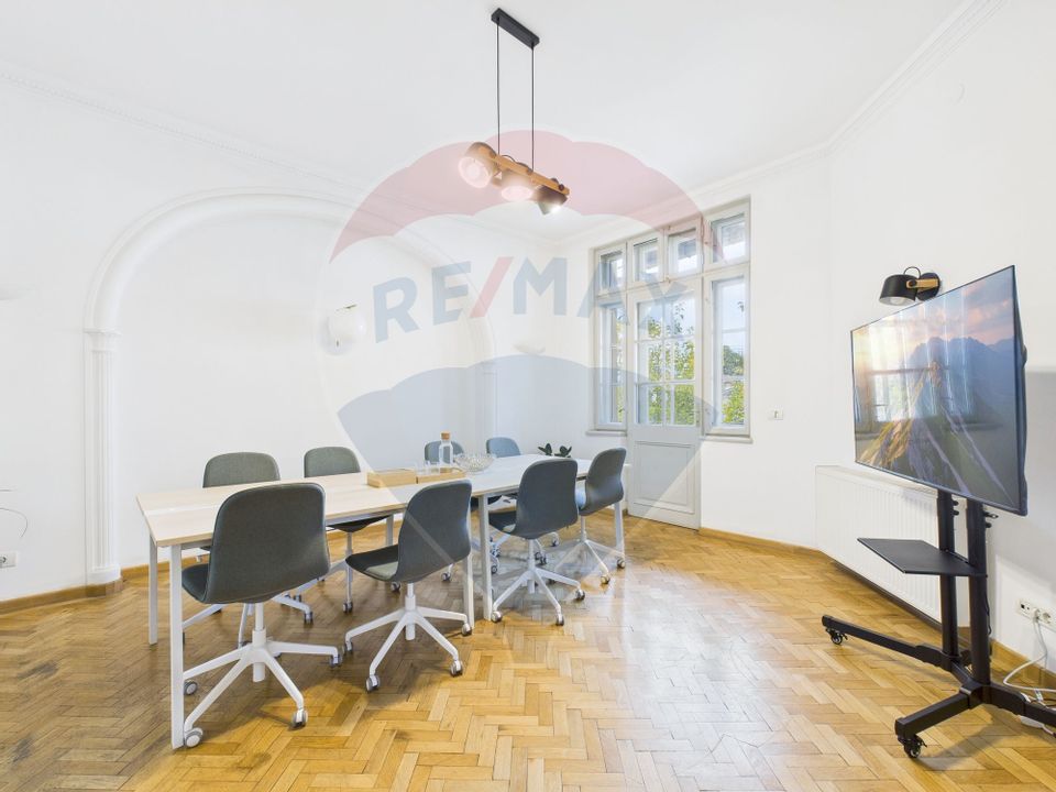 Vila interbelică cu personalitate