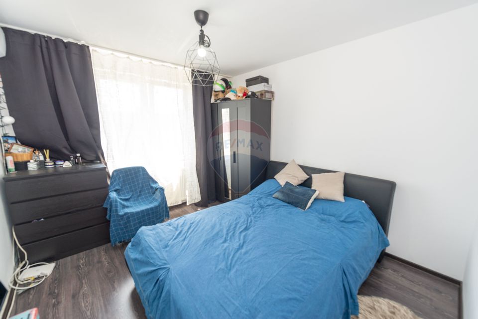 3 rooms apartment for sale, tram end 41, Ghencea, ADP parking