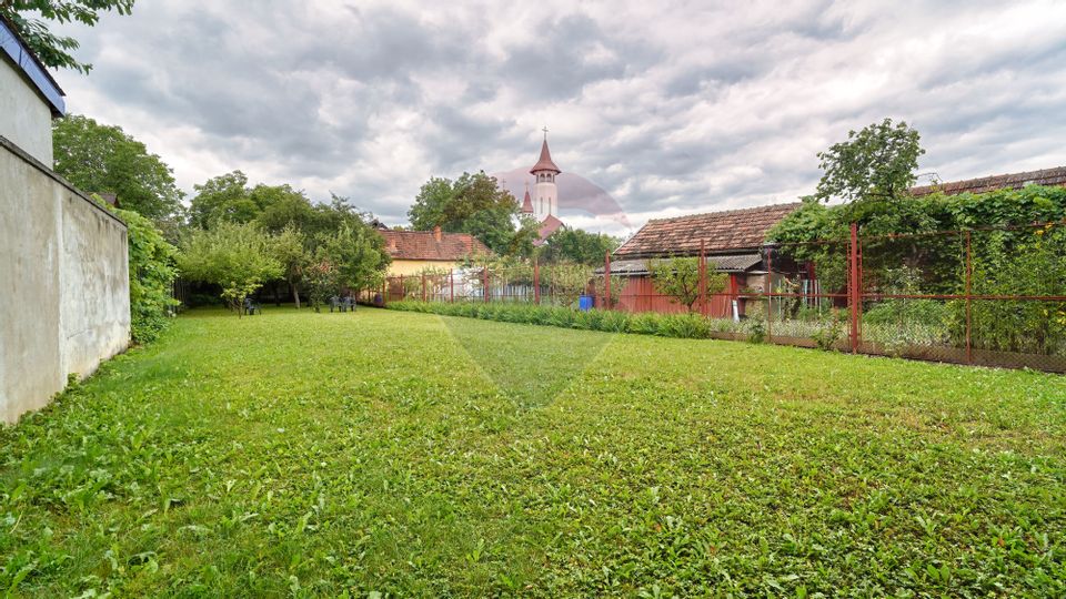 Casă / Vilă cu 4 camere de închiriat în zona Bartolomeu