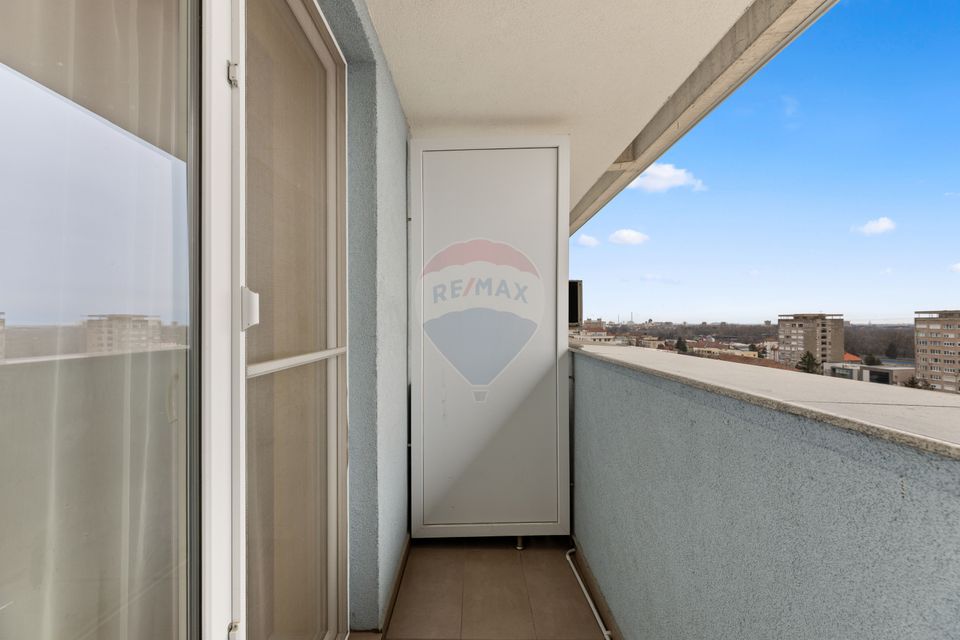 2 room Apartment for rent, Boul Rosu area