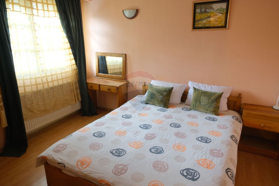 14 room Hotel / Pension for sale, Vest area