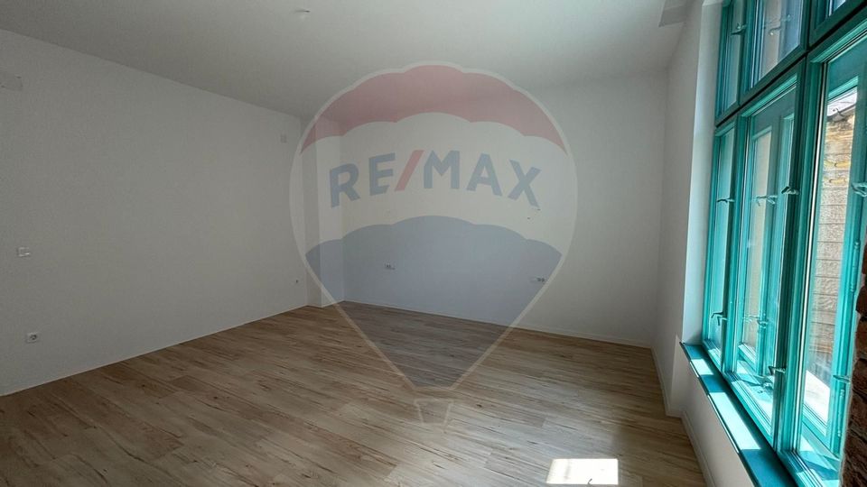 2 room Apartment for rent, Central area